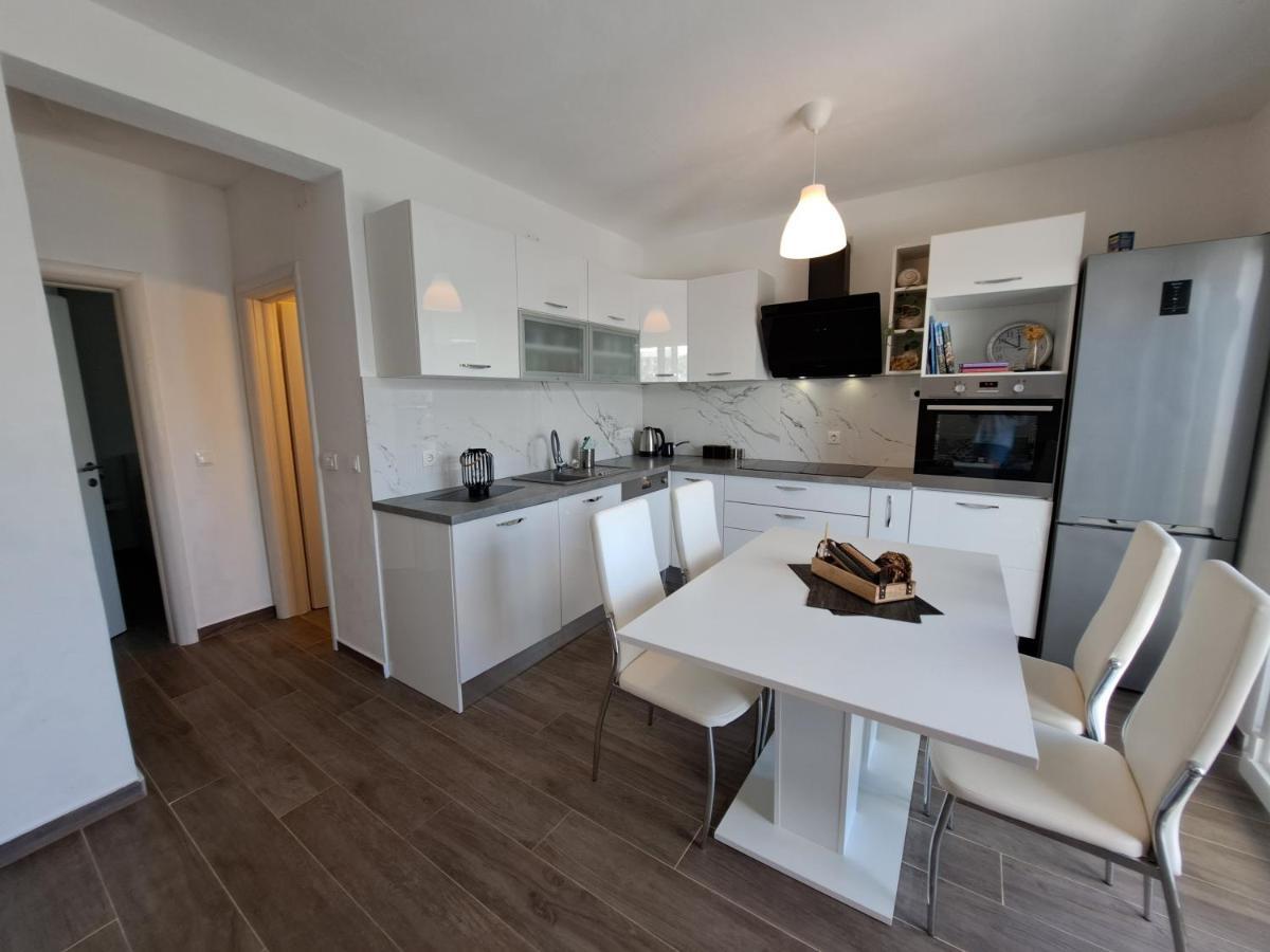 Apartman Portorus Lastovo Luaran gambar